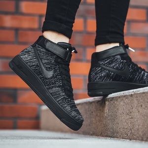 Nike Air Force 1 Flyknit Mid